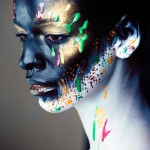 Meet your Posher, Latrivia